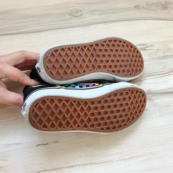 Vans Girls checkered Hi tops - Picture 4 of 7